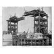 Tower Bridge in aanbouw - april 1892