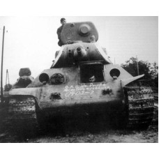 Buitgemaakte T-34 tank - 1941