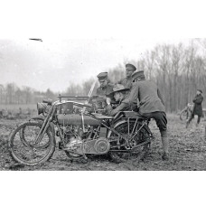 Harley-Davidson met machinegeweer - Eerste Wereldoorlog