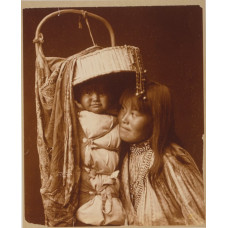Apache meisje en baby, ca. 1903
