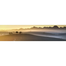 Mist over heuvels - panoramische fotoprint